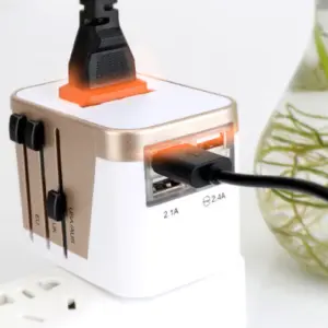 adaptateur de voyage 2000 w