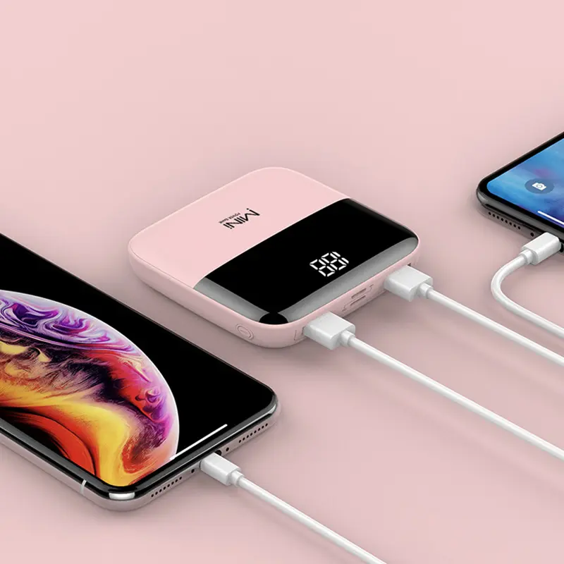 Batterie externe carrée de 10 000 mAh avec affichage en façade