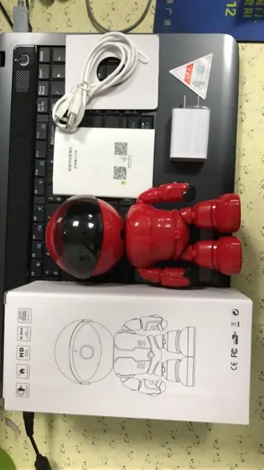 caméra wifi robot rotative