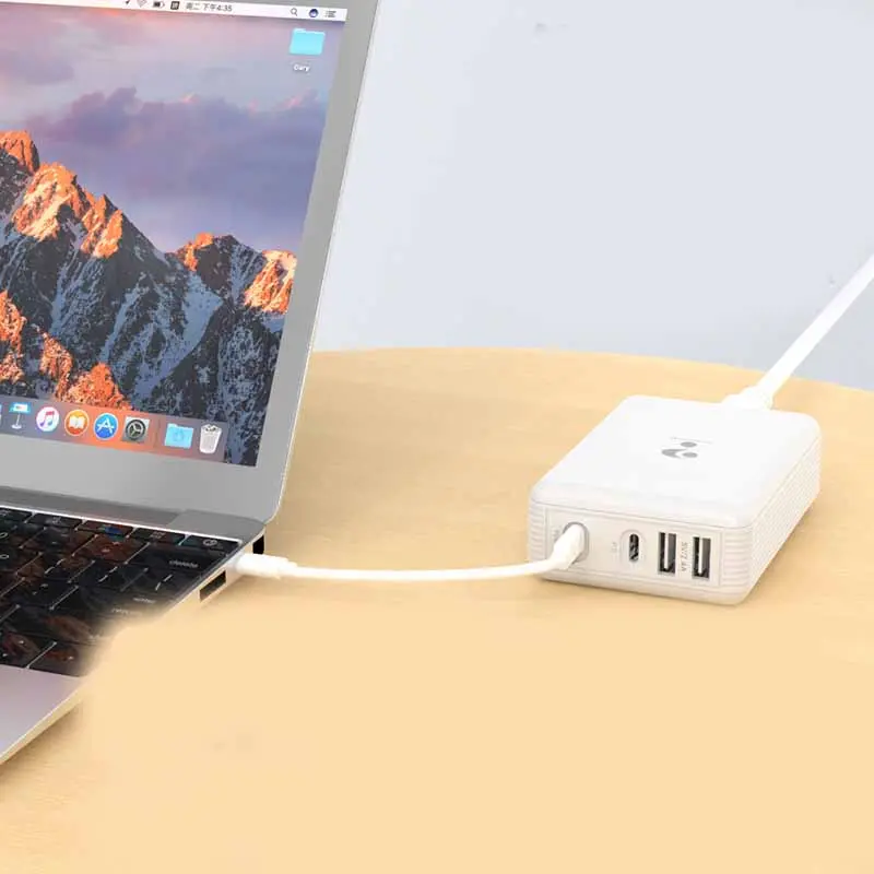 Chargeur secteur 100W USB blanc en matière ignifuge, prise EU