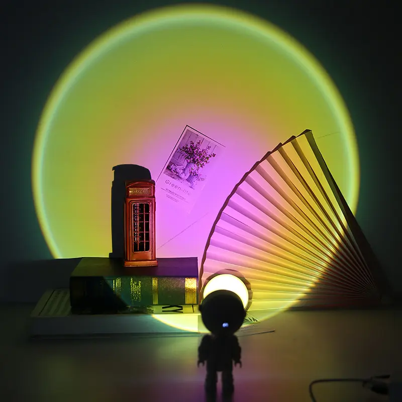 Lampe astronaute soleil couchant à intensité réglable, 5 teintes