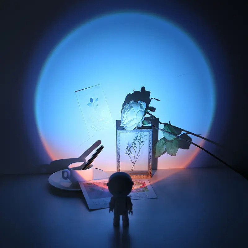 Lampe astronaute soleil couchant à intensité réglable, 5 teintes