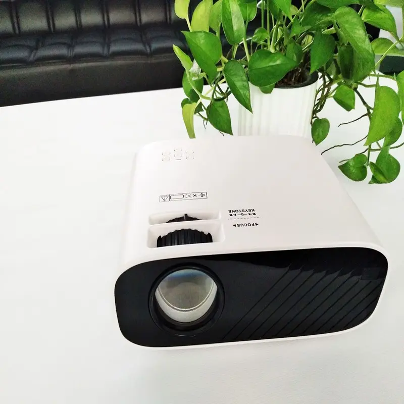 Projecteur 196 pouces maximum à LED 50 W et lentille en verre