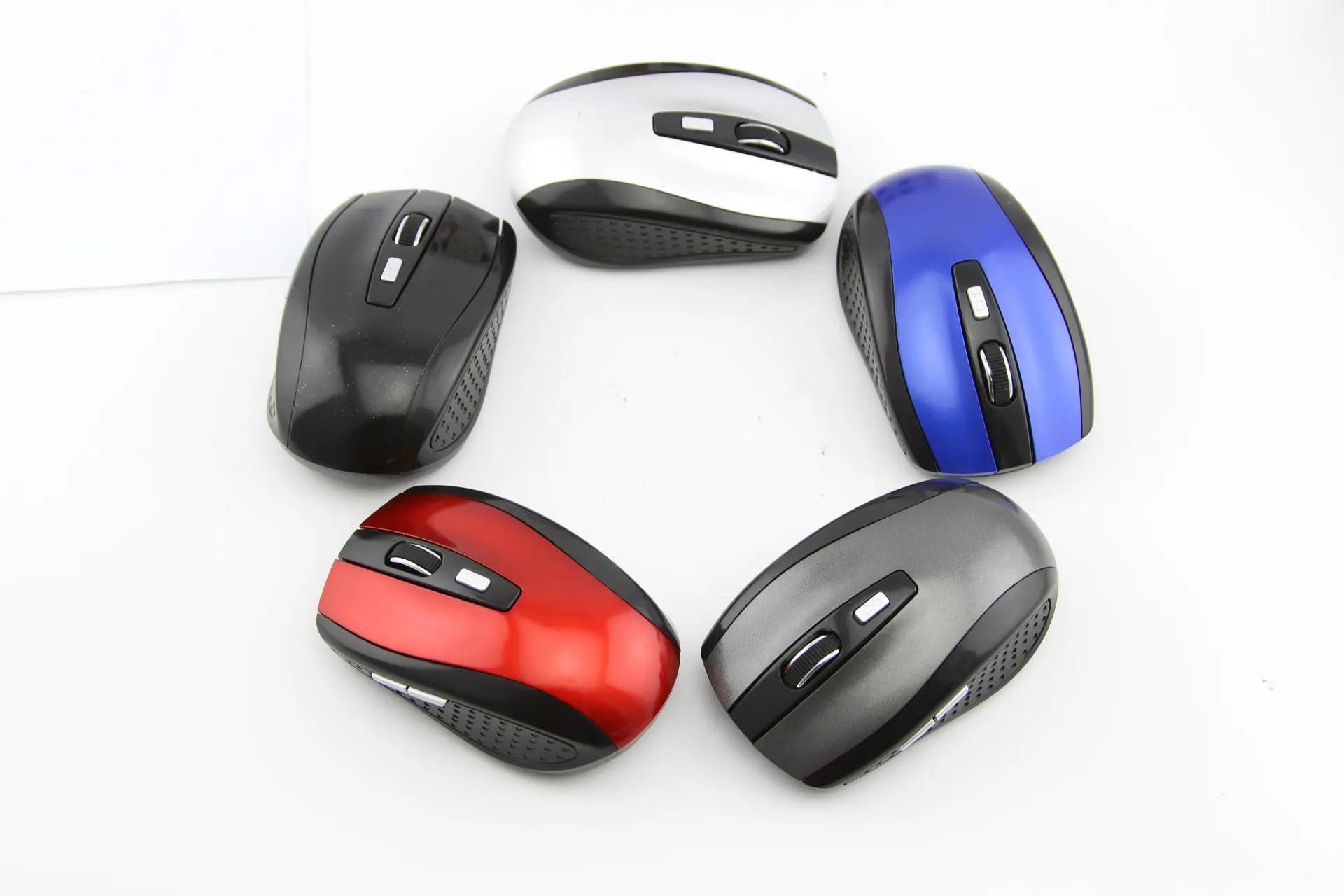 Souris sans fil finition métal pour le bureau, cinq coloris